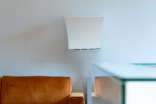 Nanoaircleaner Sconce Air white interiér